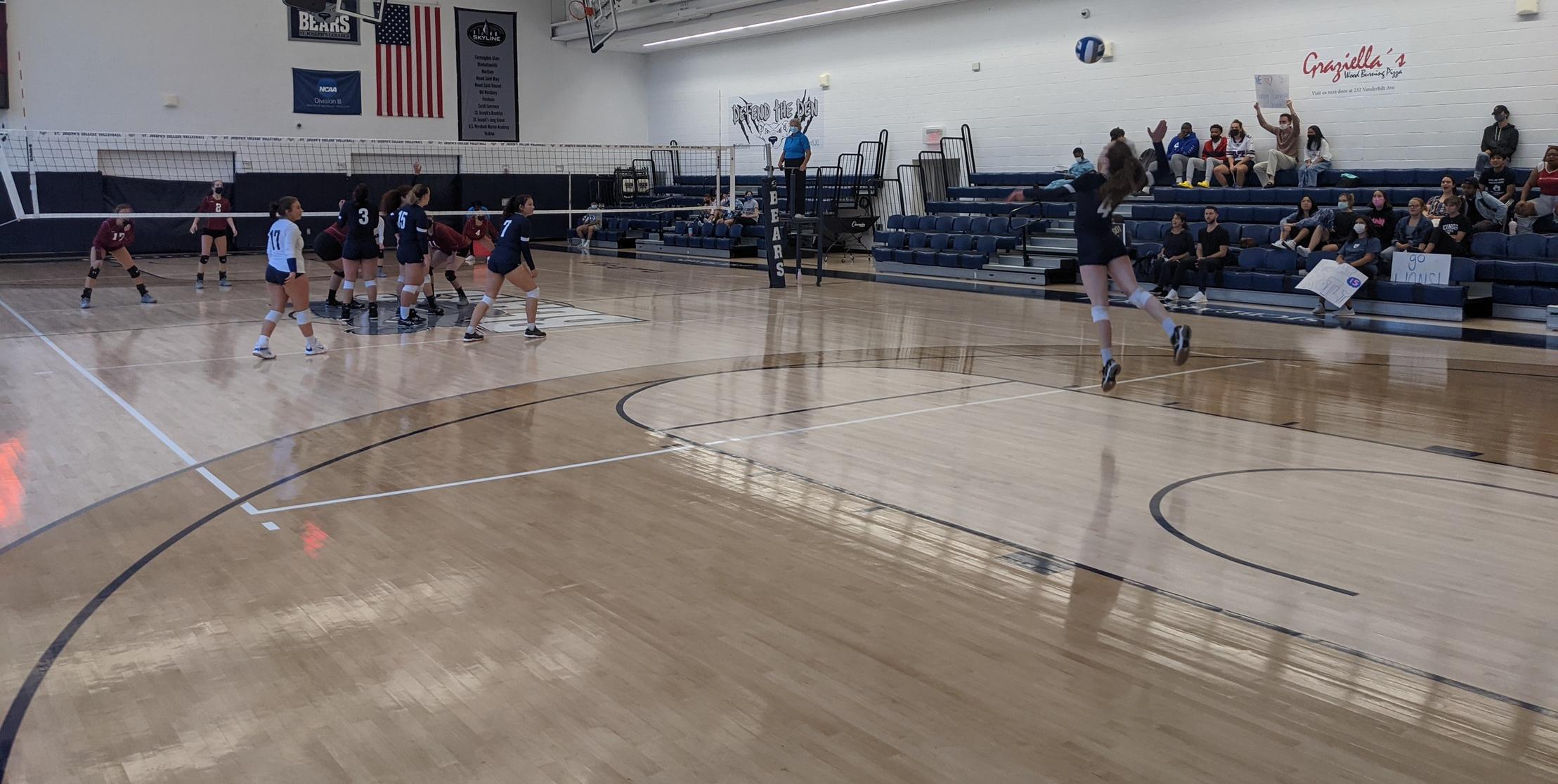 Volleyball Splits Tri-Match at Five Towns College