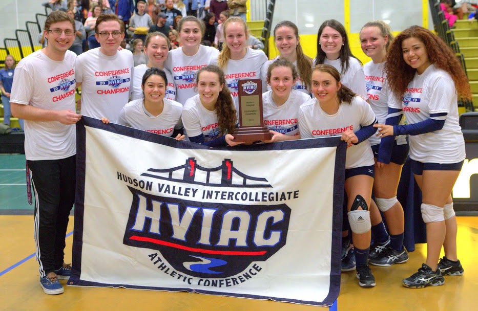 Women's Volleyball Captures Conference Championship